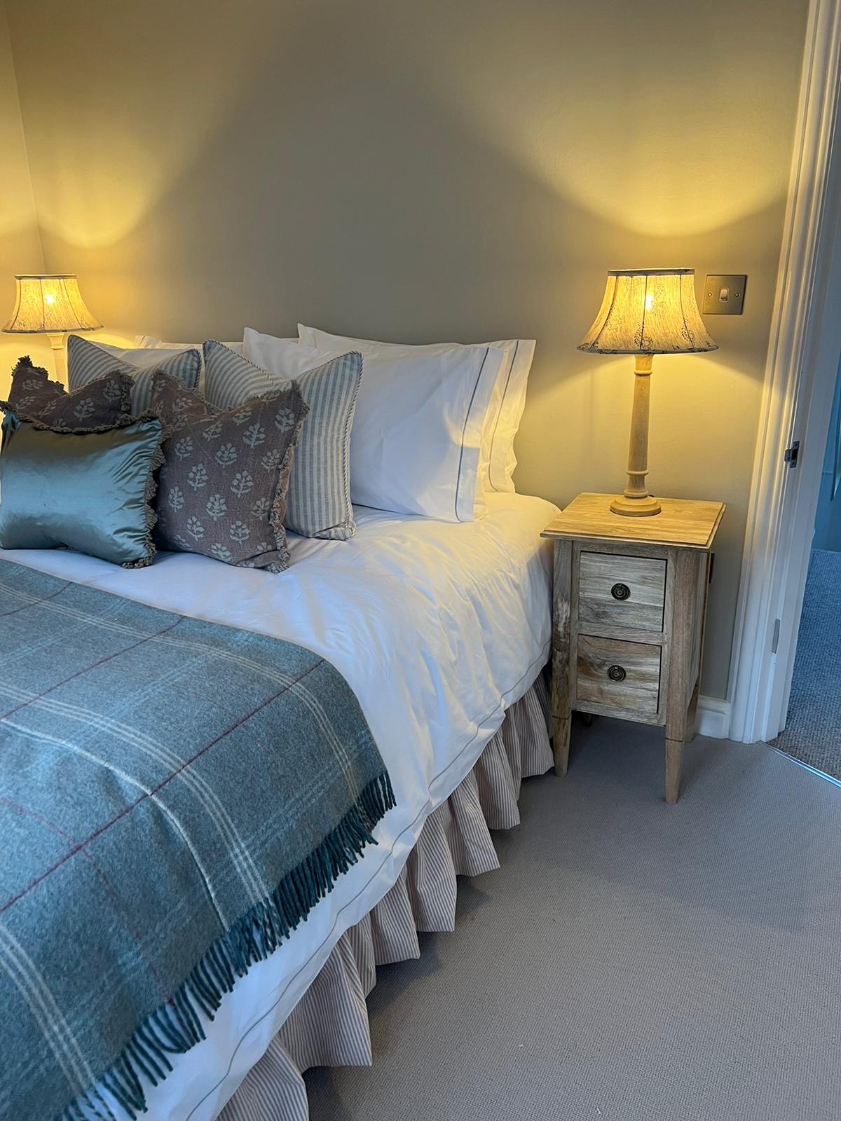 made-to-measure, bespoke, curtains &amp; blinds.